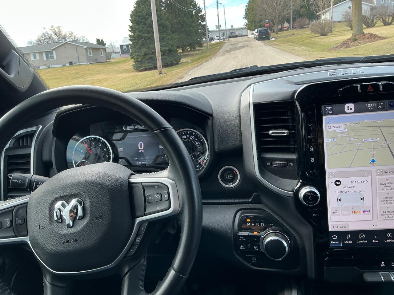 RAM 1500 Big Horn Crew Cab SWB 4WD 2023