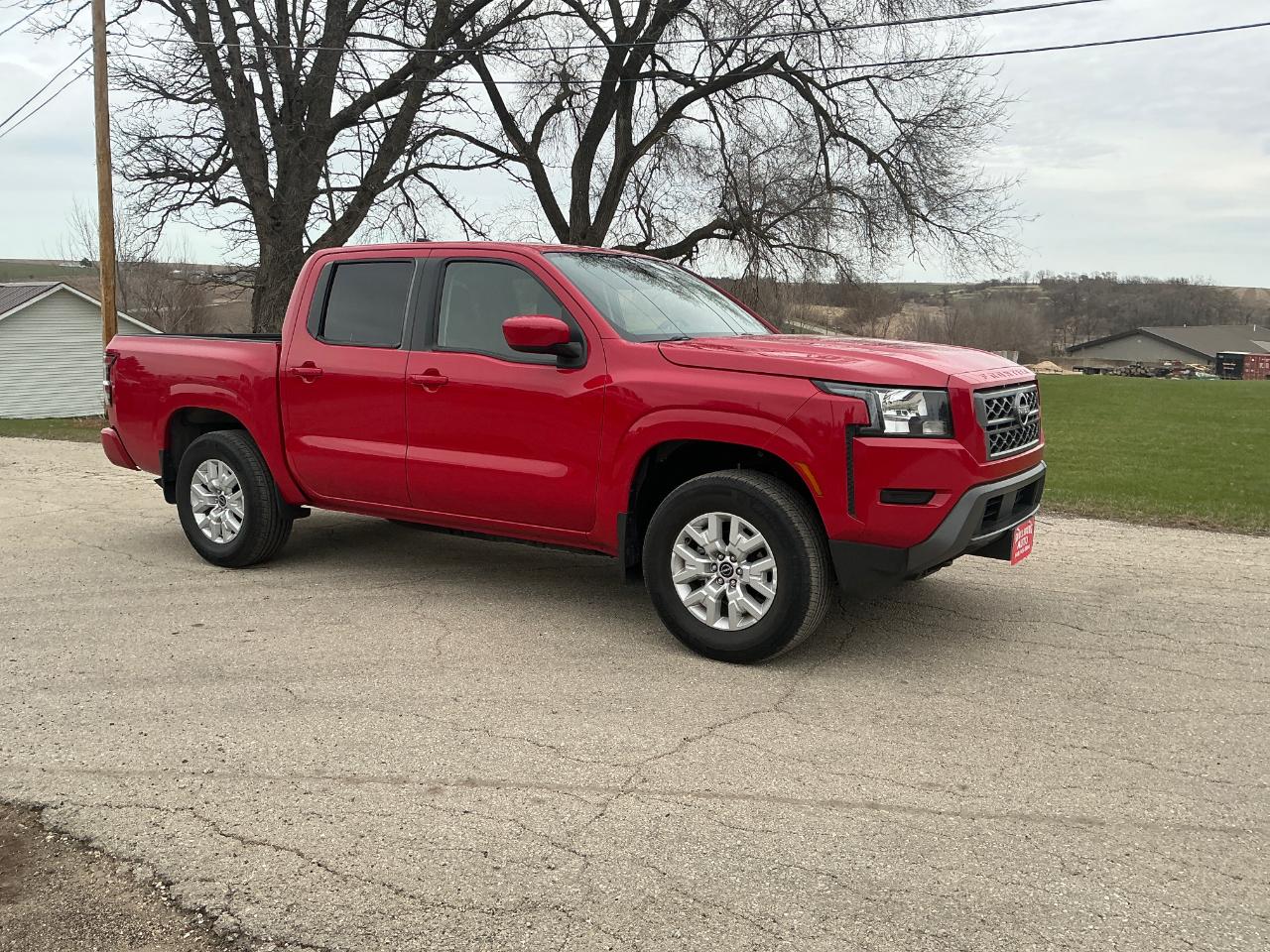 Nissan Frontier SV Crew Cab 4WD 2023