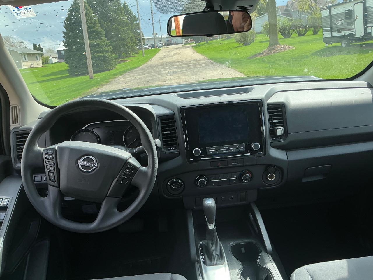 Nissan Frontier S Crew Cab 4WD 2023