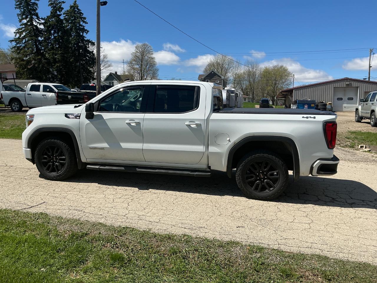 GMC Sierra 1500 Elevation Crew Cab 4WD 2020