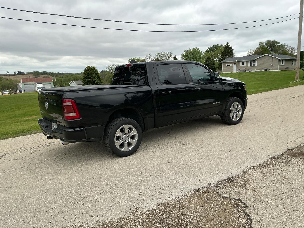 RAM 1500 Big Horn Crew Cab SWB 4WD 2019