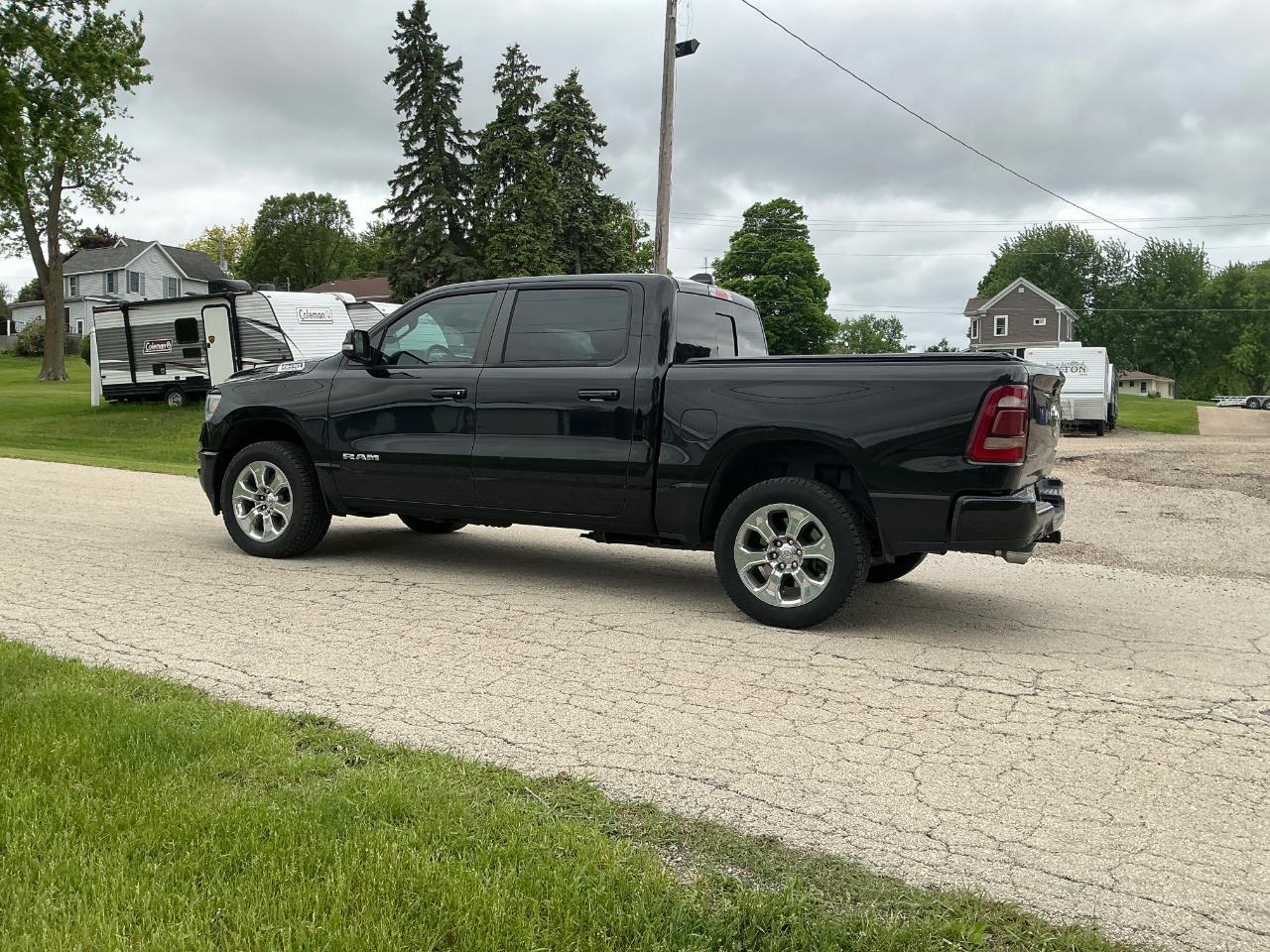 RAM 1500 Big Horn Crew Cab SWB 4WD 2019