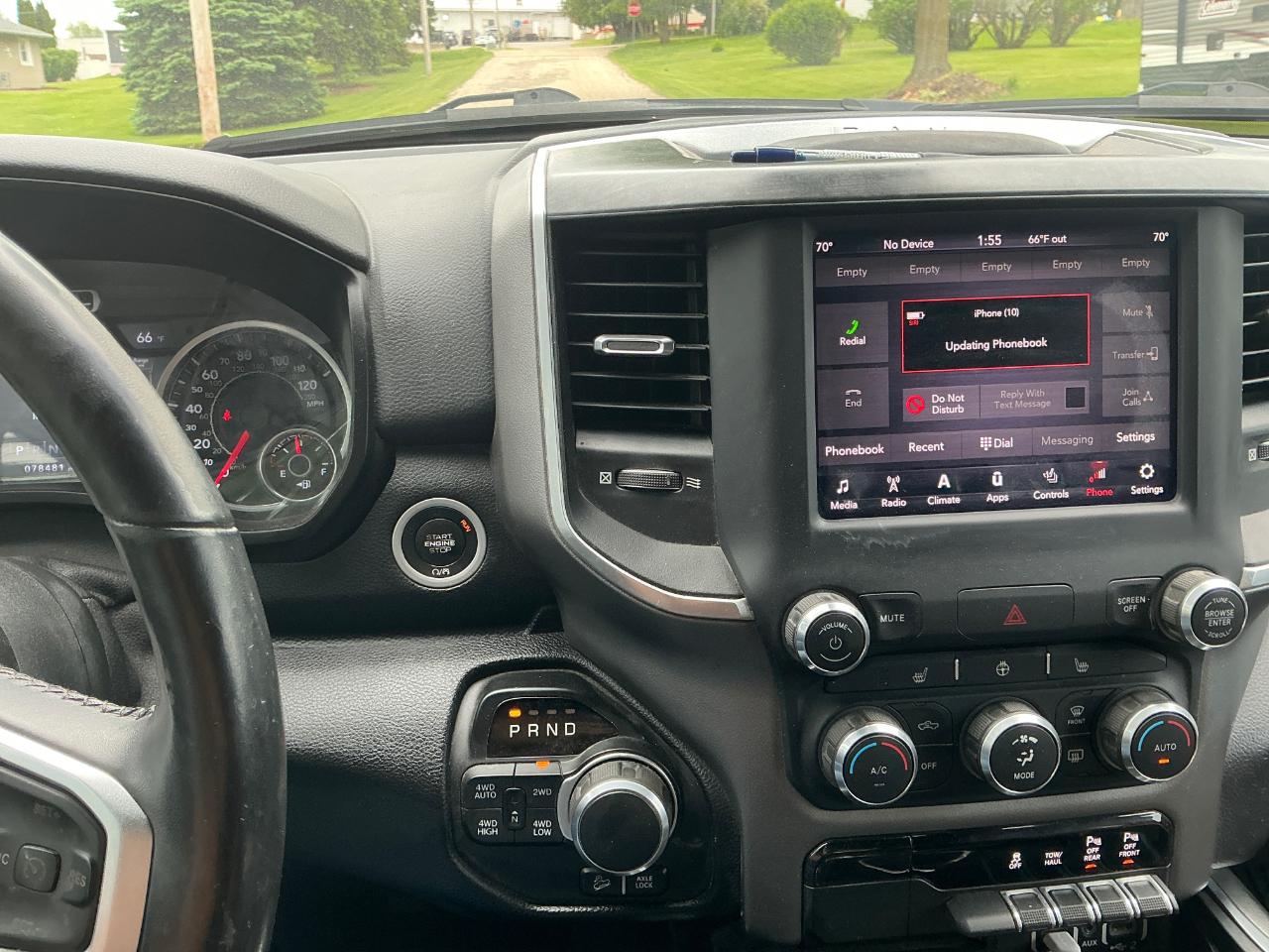RAM 1500 Big Horn Crew Cab SWB 4WD 2019