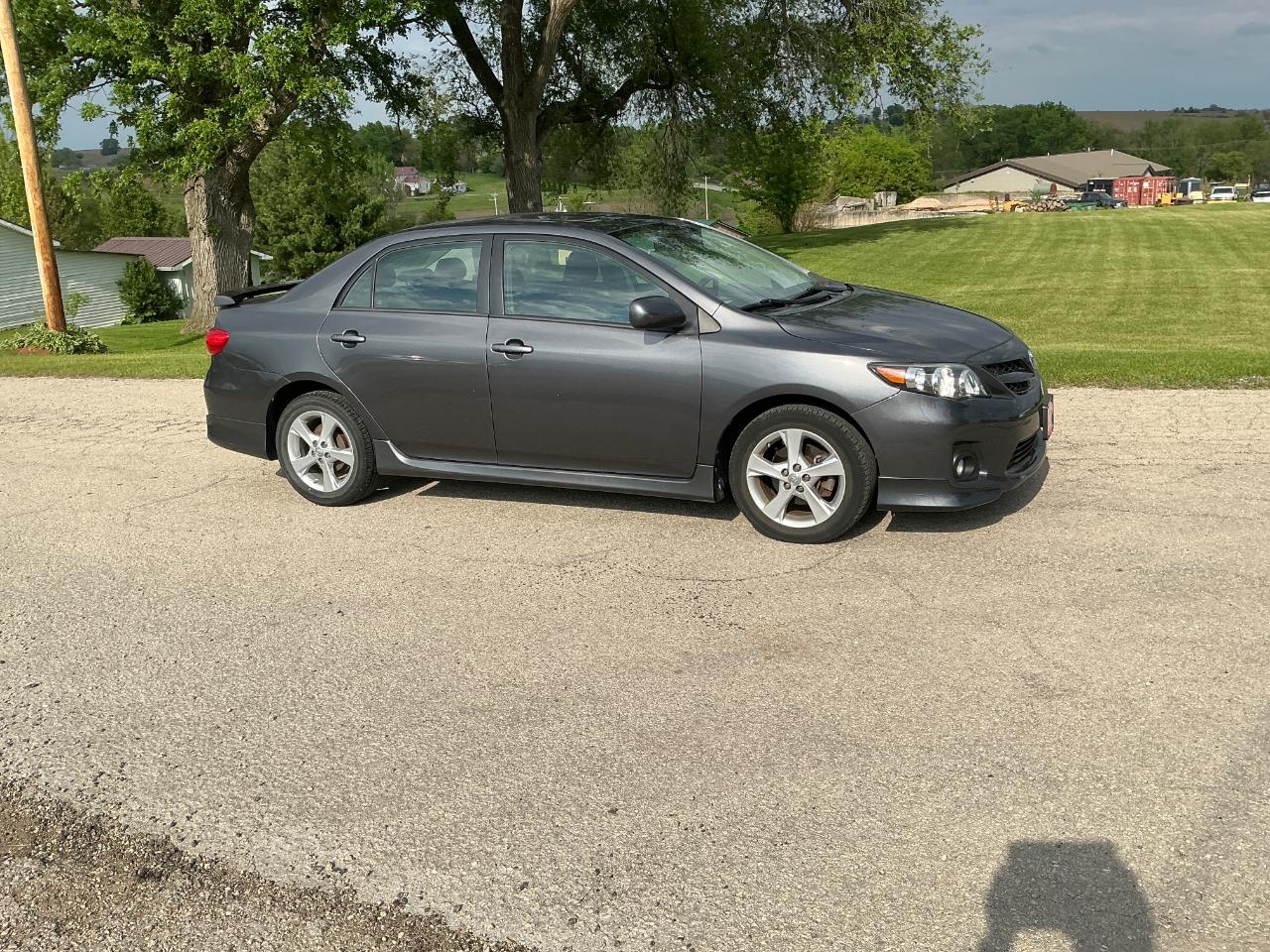 Toyota Corolla S 4-Speed AT 2012