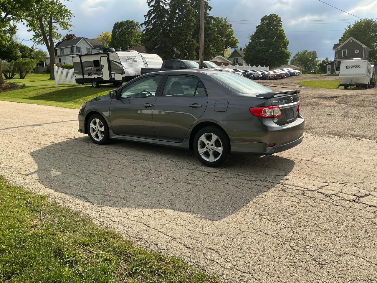 Toyota Corolla S 4-Speed AT 2012