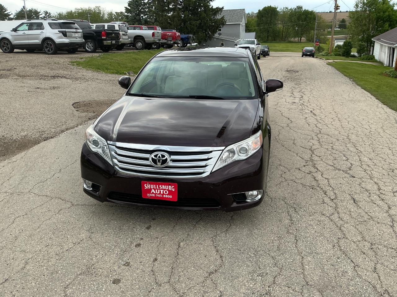Toyota Avalon Limited 2011