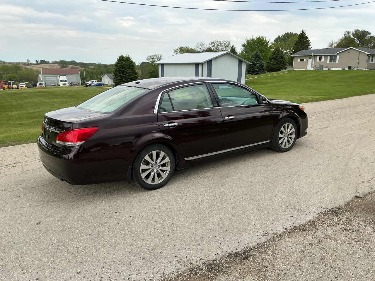 Toyota Avalon Limited 2011