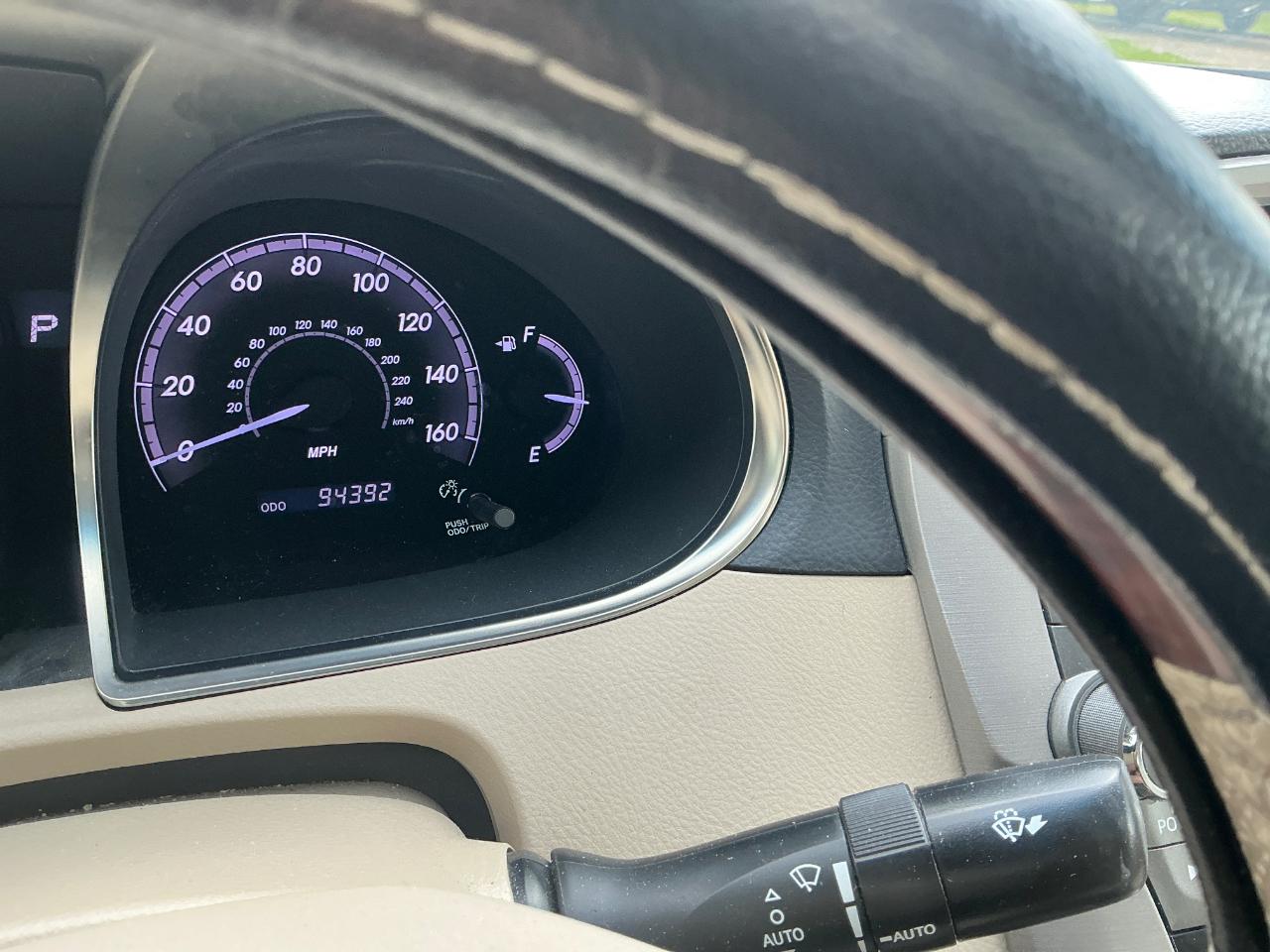 Toyota Avalon Limited 2011