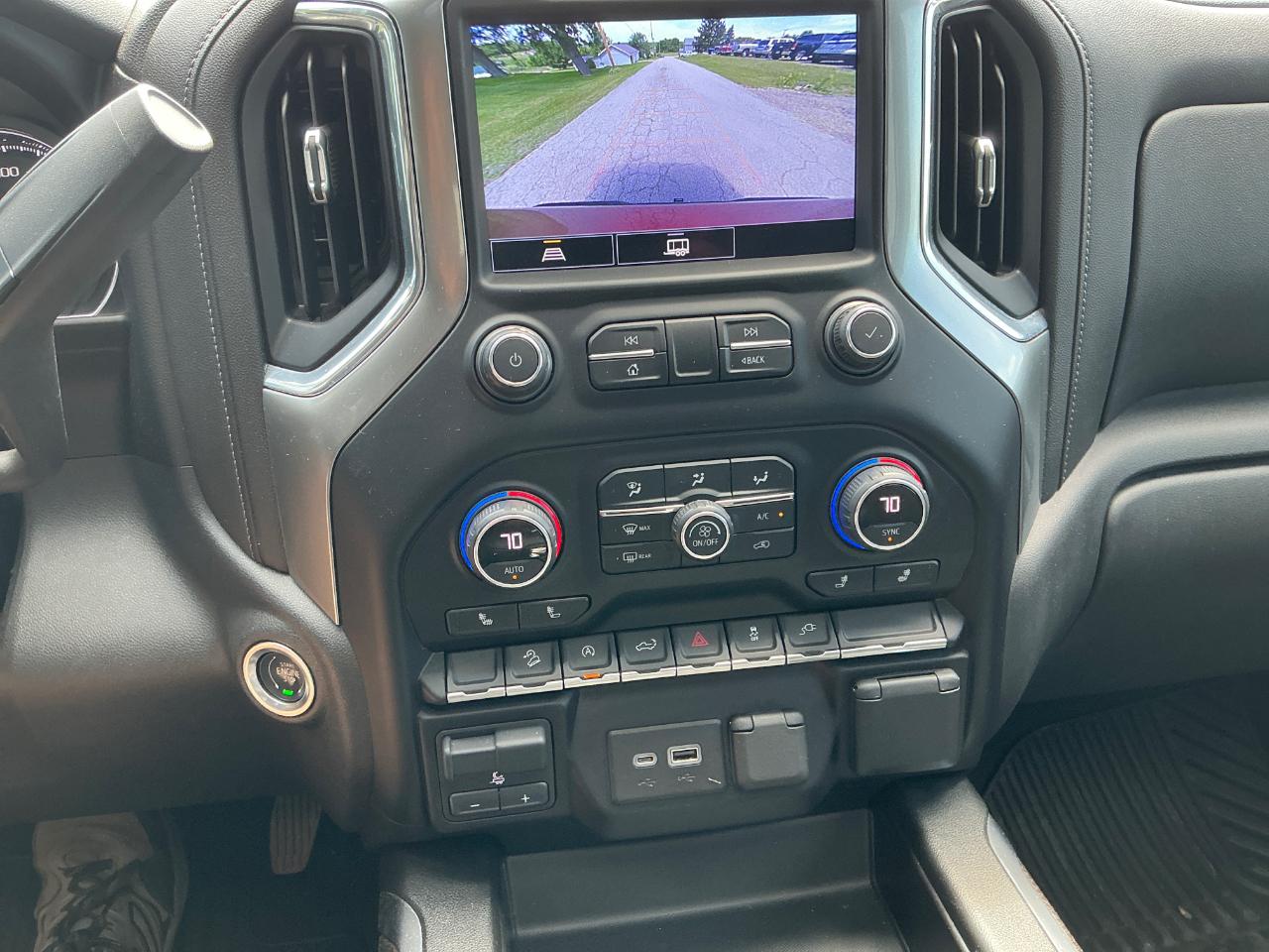 Chevrolet Silverado 1500 LT Trail Boss Crew Cab Long Box 4WD 2021