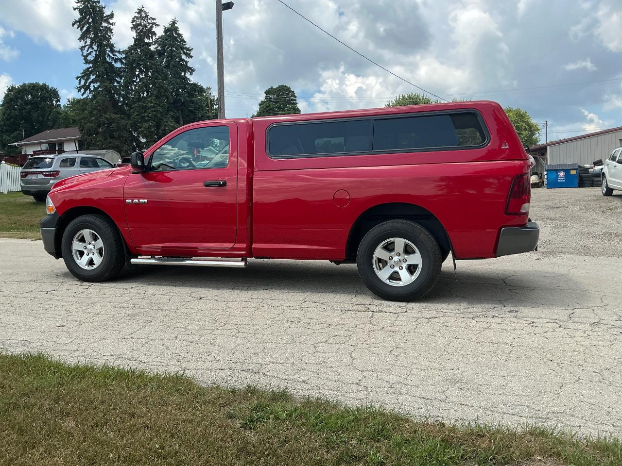Dodge Ram 1500 ST Regular Cab 2WD 2009