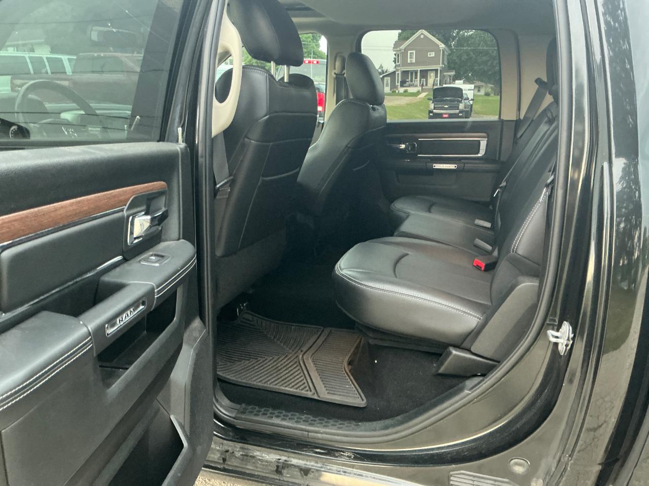 RAM 1500 Laramie Crew Cab LWB 4WD 2018