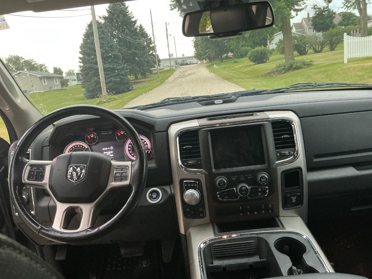 RAM 1500 Laramie Crew Cab LWB 4WD 2018