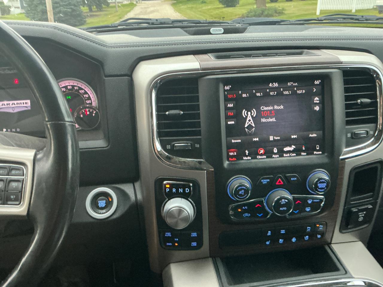 RAM 1500 Laramie Crew Cab LWB 4WD 2018