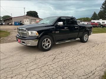 2018 RAM 1500 Laramie Crew Cab LWB 4WD