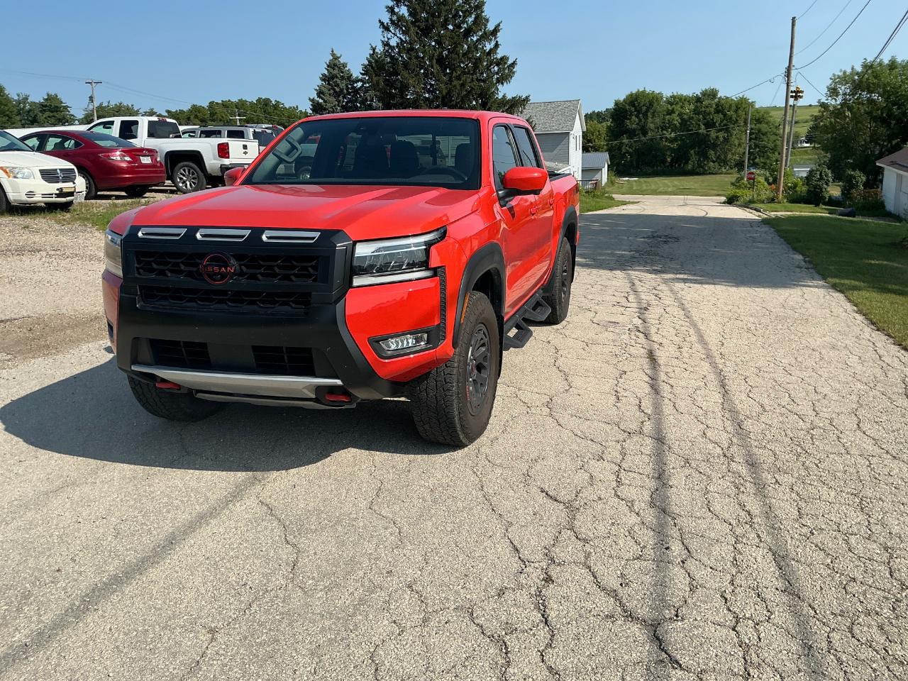 Nissan Frontier PRO-4X Crew Cab 4WD 2025