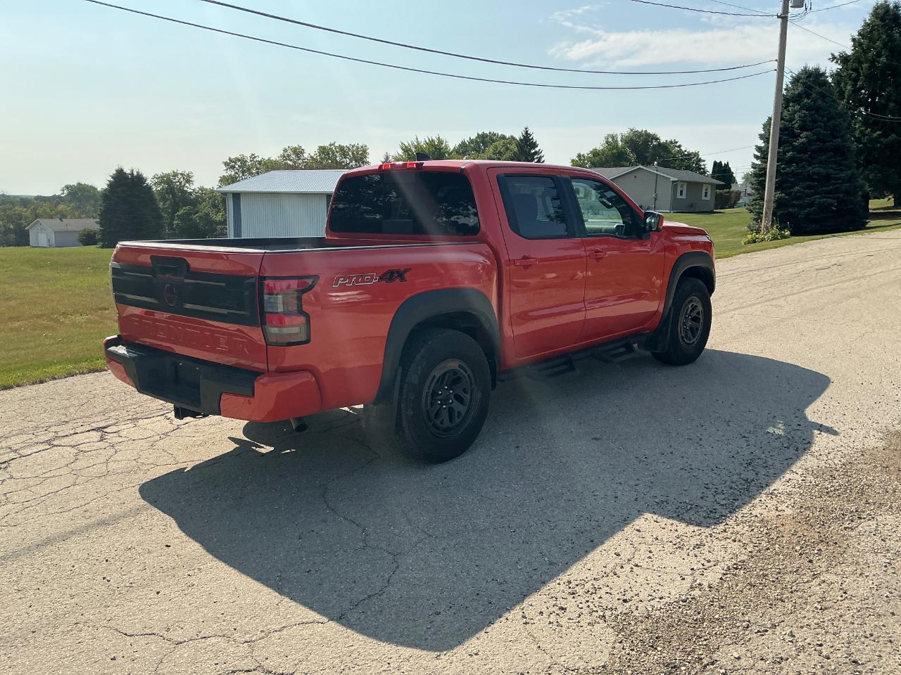 Nissan Frontier PRO-4X Crew Cab 4WD 2025