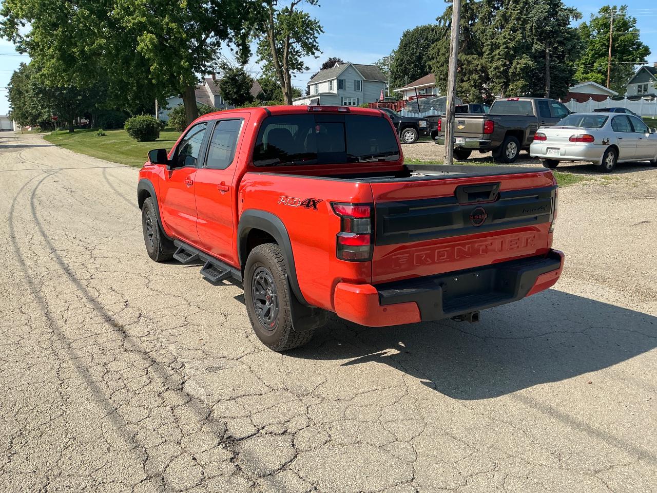 Nissan Frontier PRO-4X Crew Cab 4WD 2025