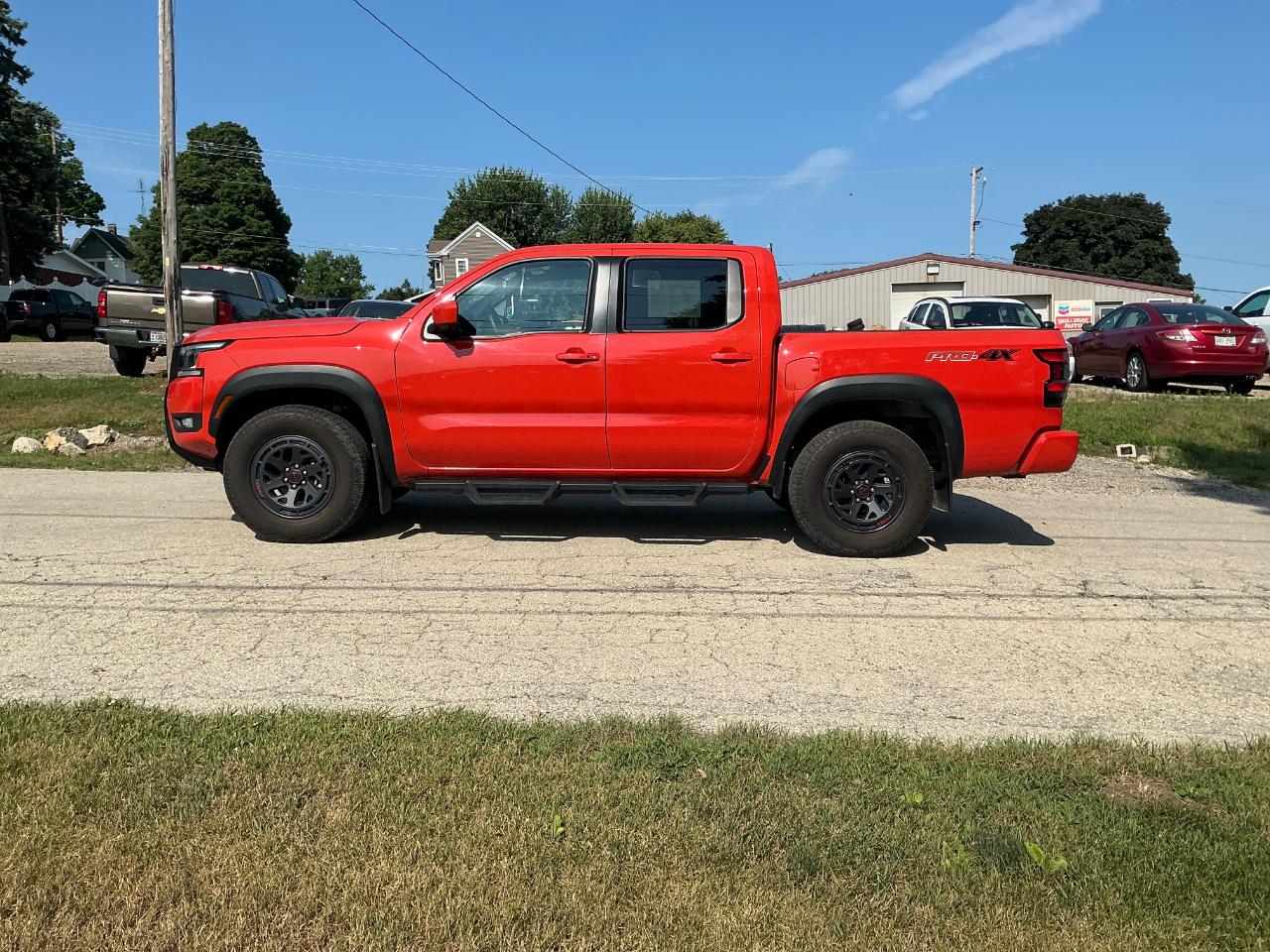 Nissan Frontier PRO-4X Crew Cab 4WD 2025