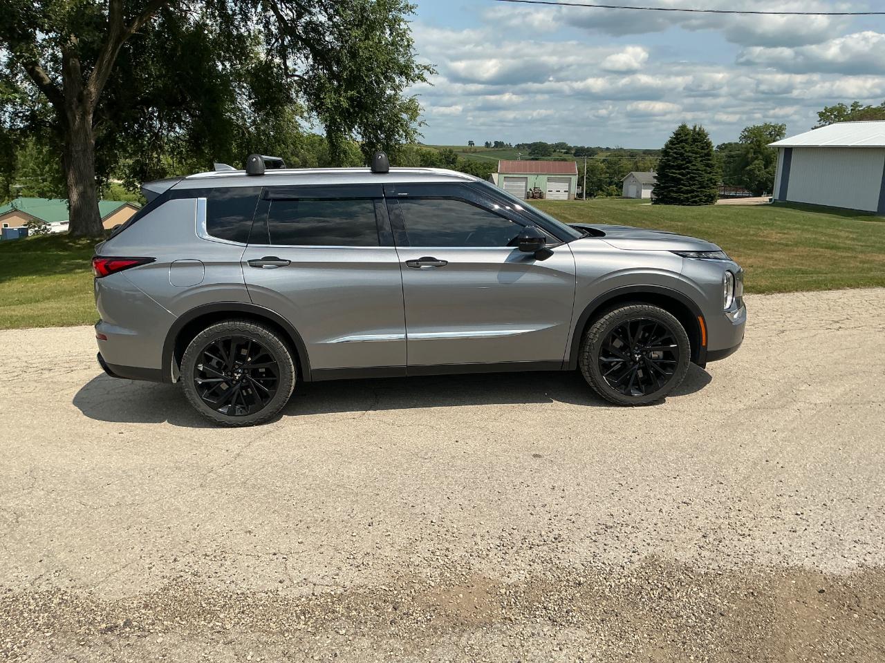 Mitsubishi Outlander SE 4WD 2022