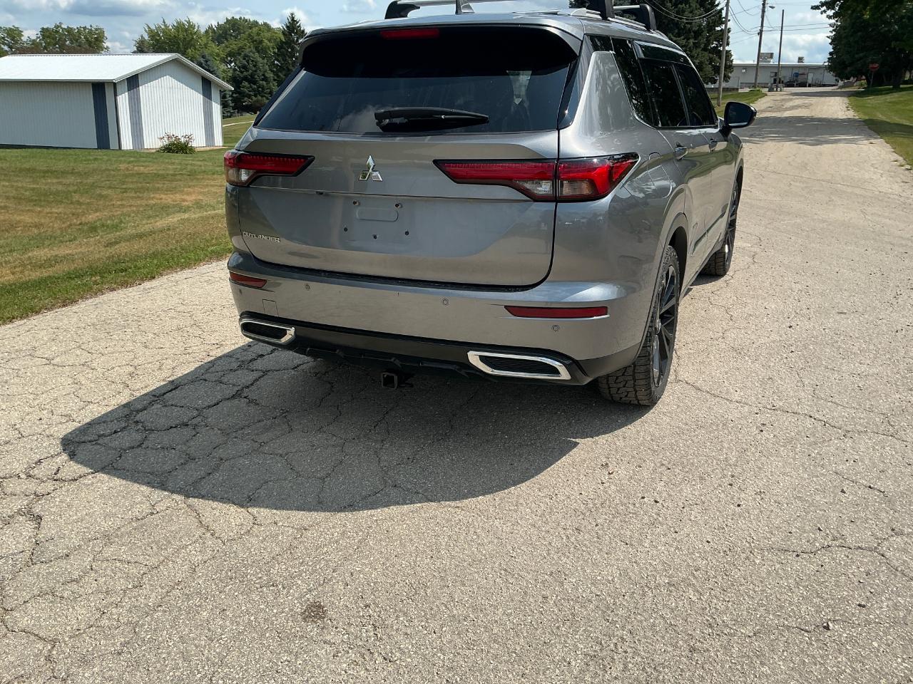 Mitsubishi Outlander SE 4WD 2022