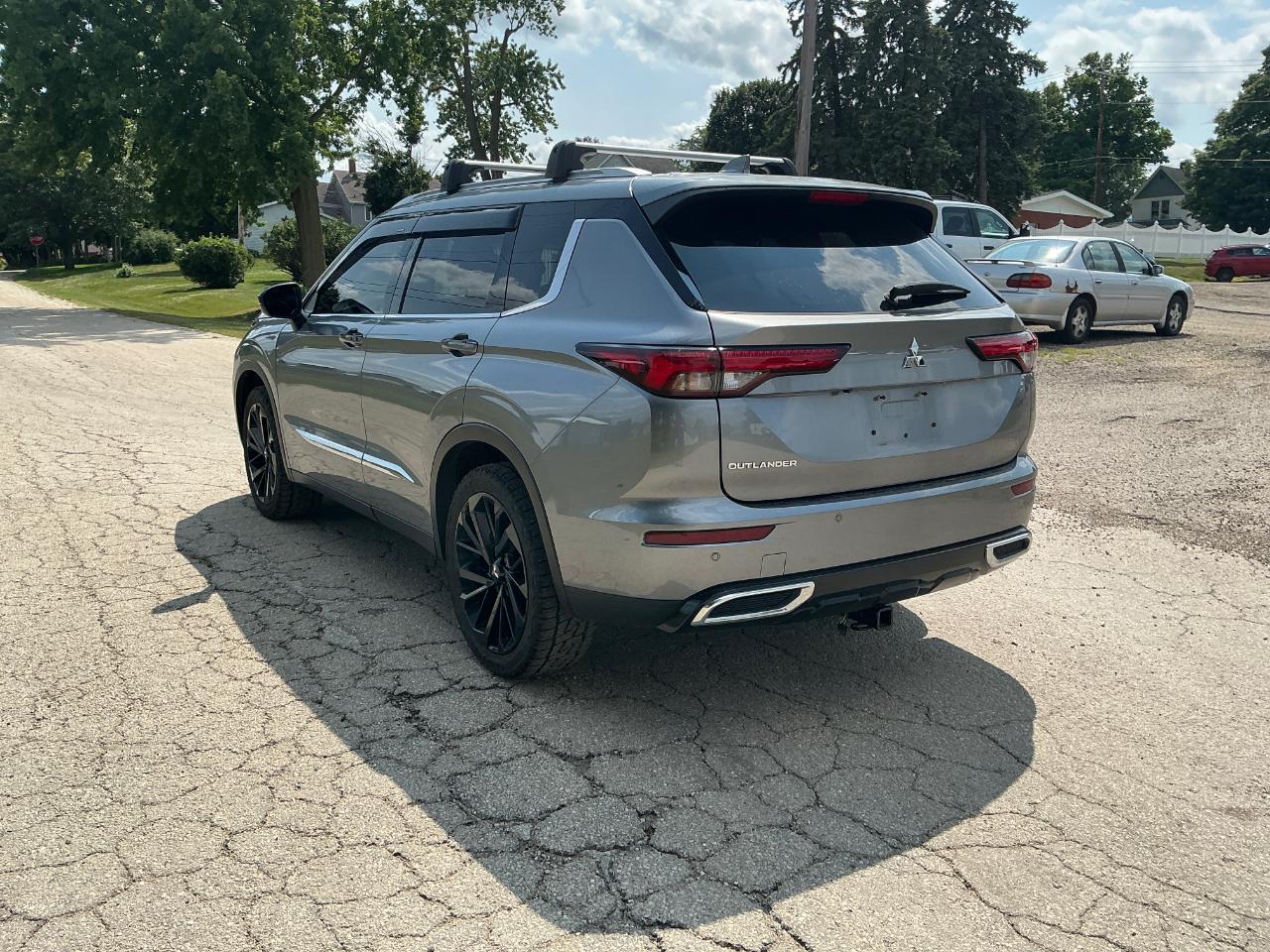 Mitsubishi Outlander SE 4WD 2022