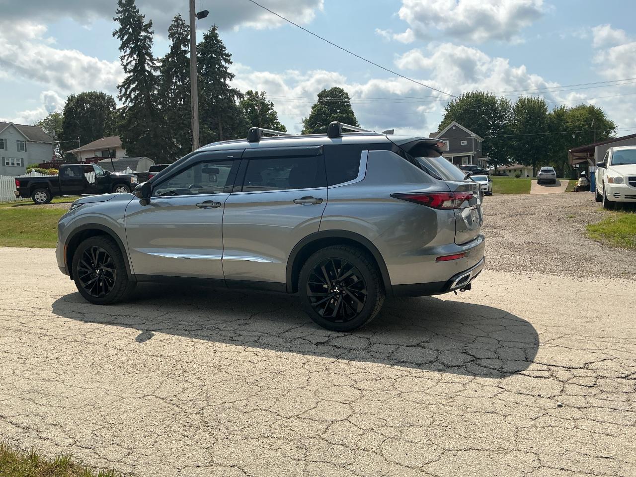 Mitsubishi Outlander SE 4WD 2022