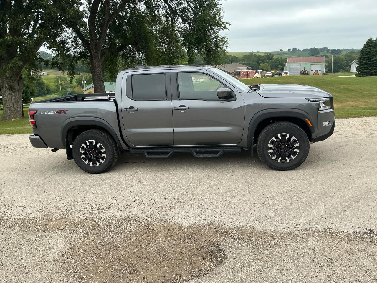 Nissan Frontier PRO-4X Crew Cab 4WD 2023