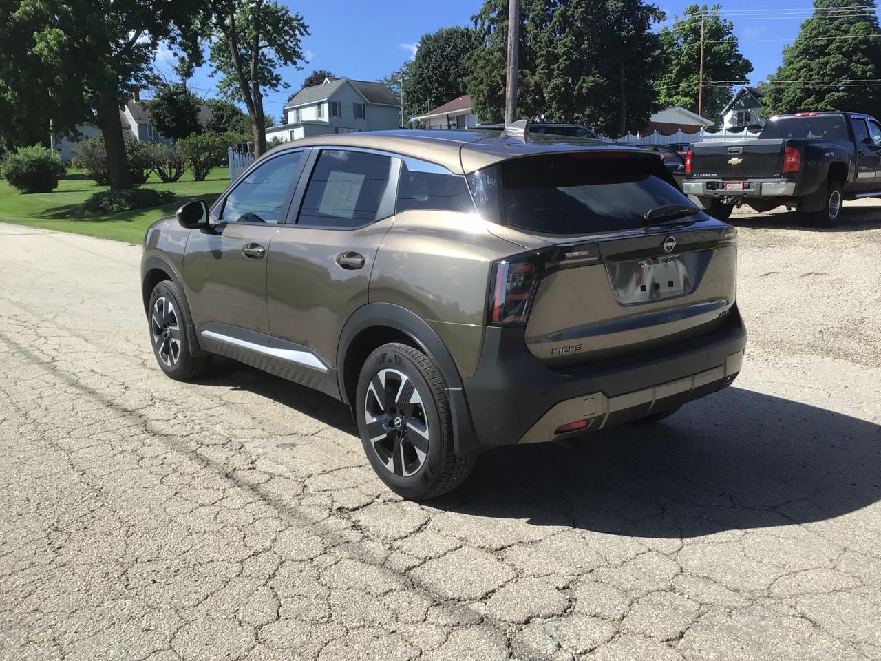 Nissan Kicks SV 4WD 2025