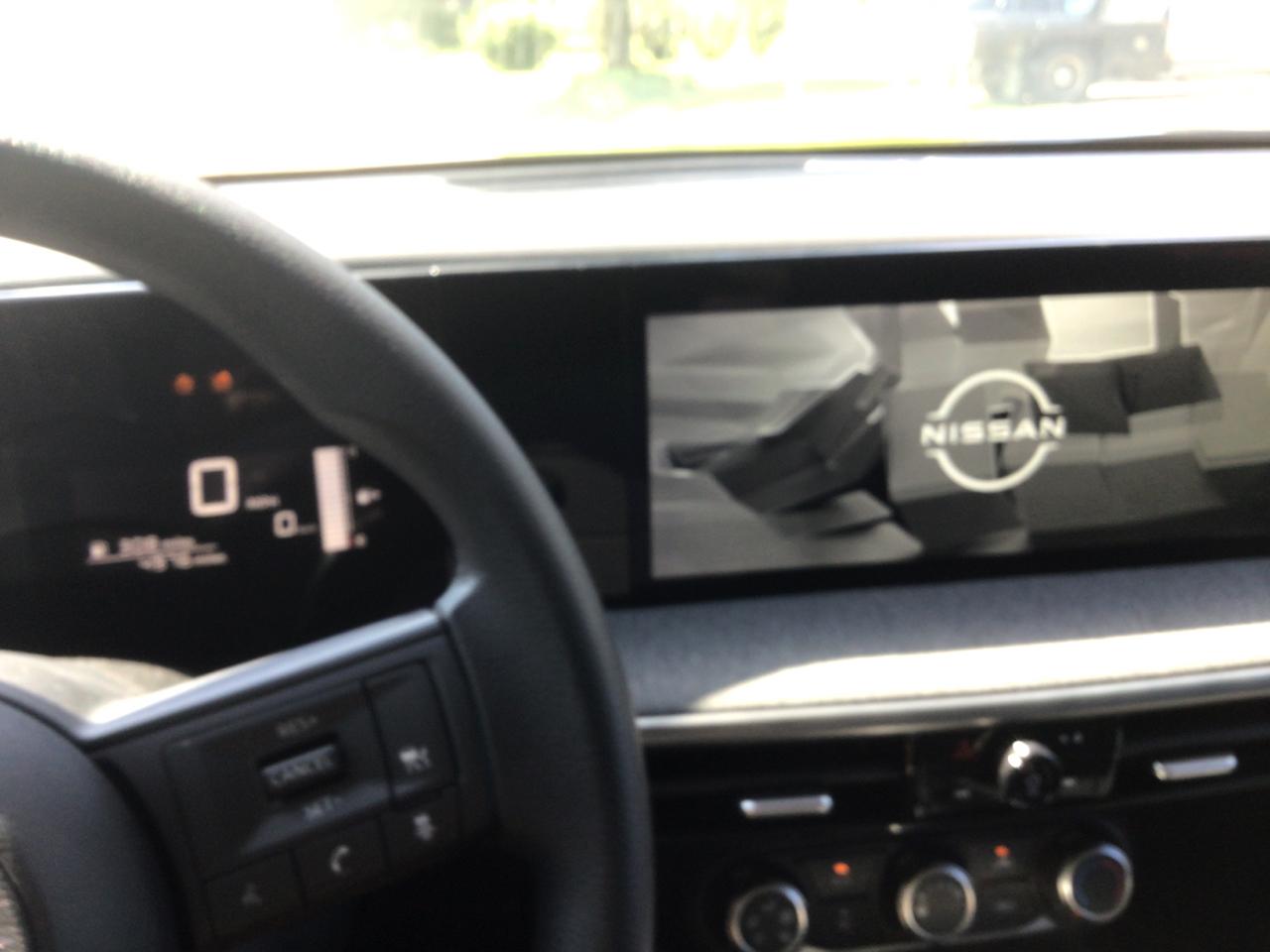 Nissan Kicks SV 4WD 2025
