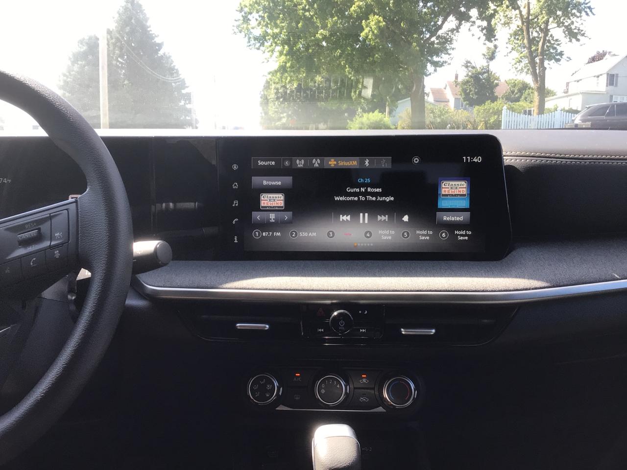 Nissan Kicks SV 4WD 2025