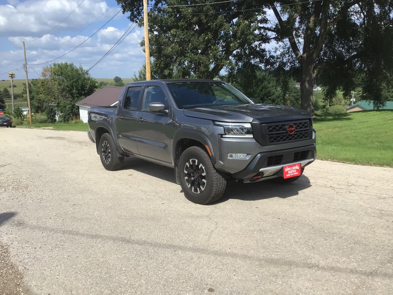 Nissan Frontier PRO-4X Crew Cab 4WD 2024
