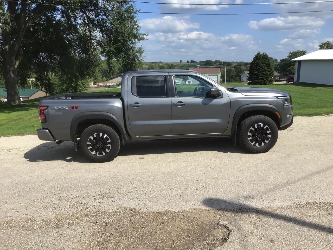 Nissan Frontier PRO-4X Crew Cab 4WD 2024