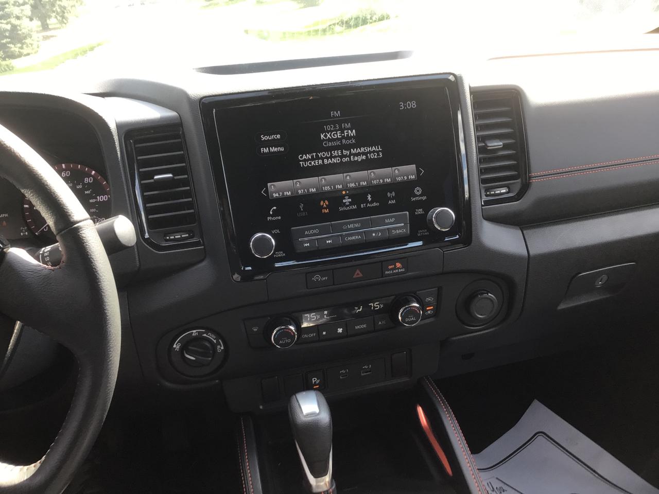 Nissan Frontier PRO-4X Crew Cab 4WD 2024