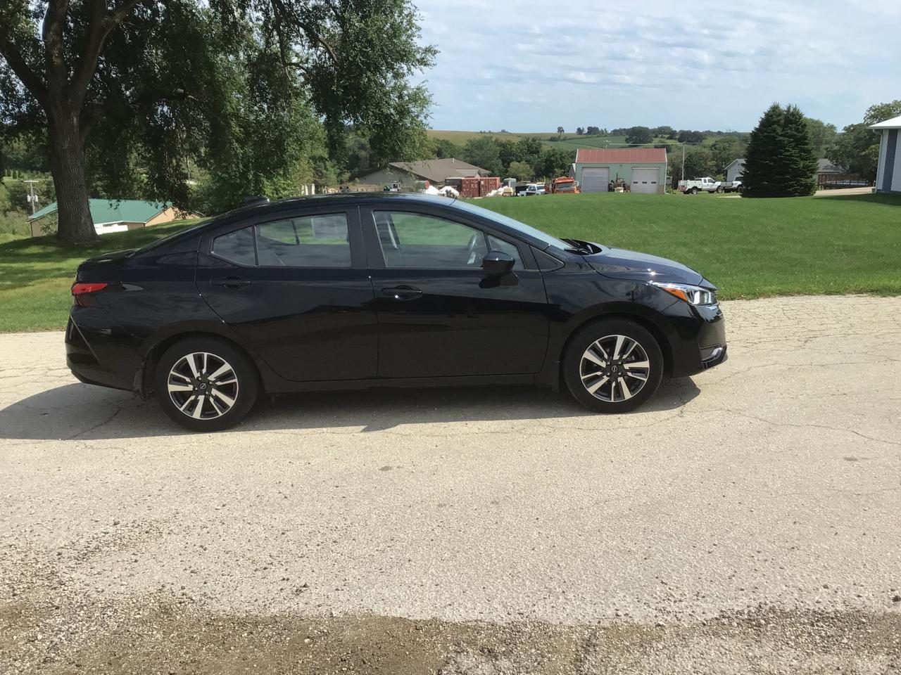Nissan Versa SV 2024