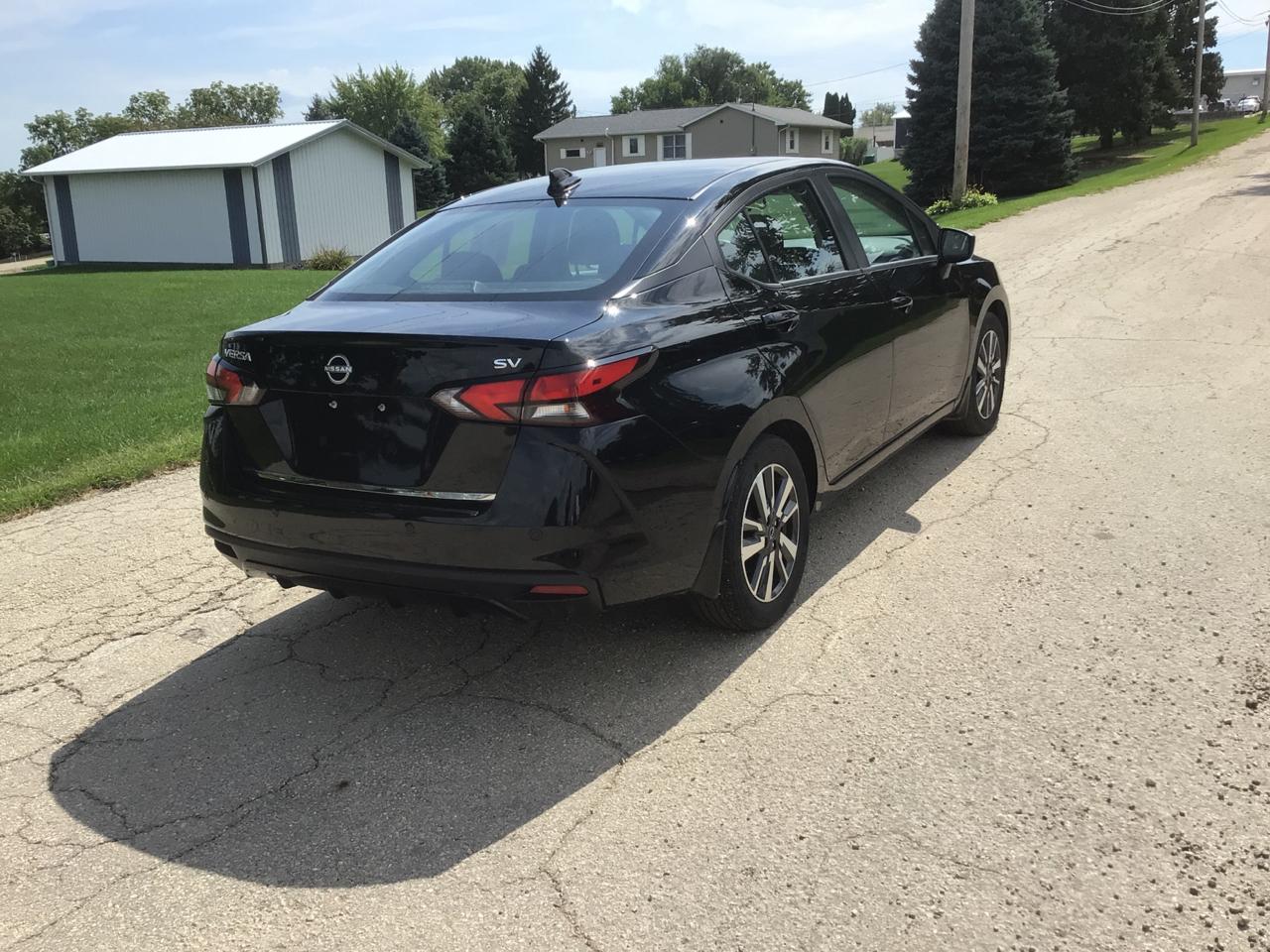 Nissan Versa SV 2024