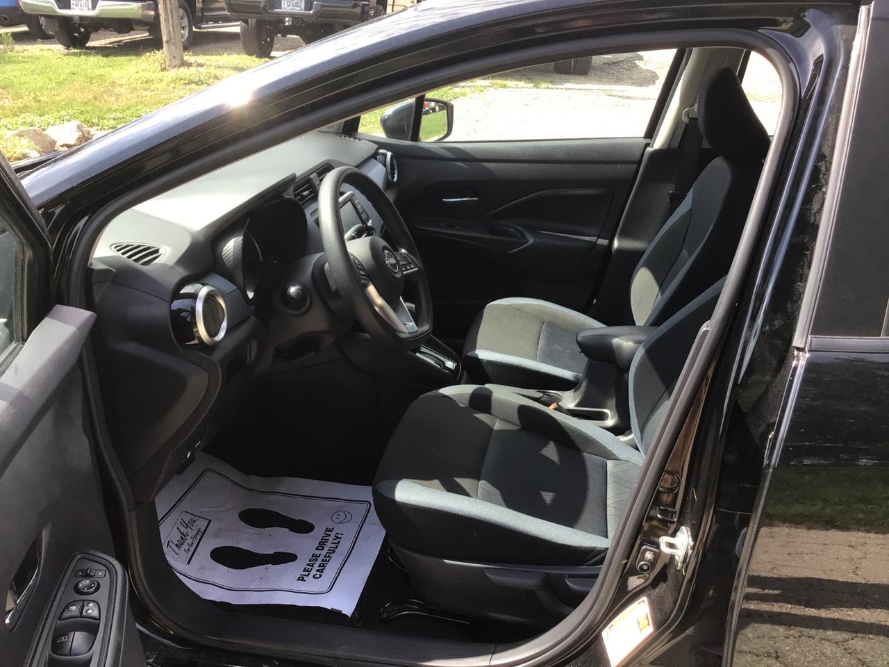 Nissan Versa SV 2024