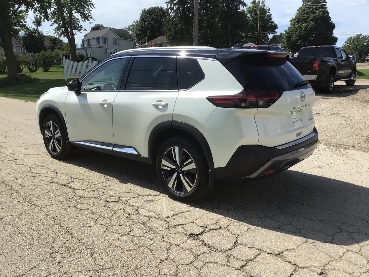 Nissan Rogue SL AWD 2023