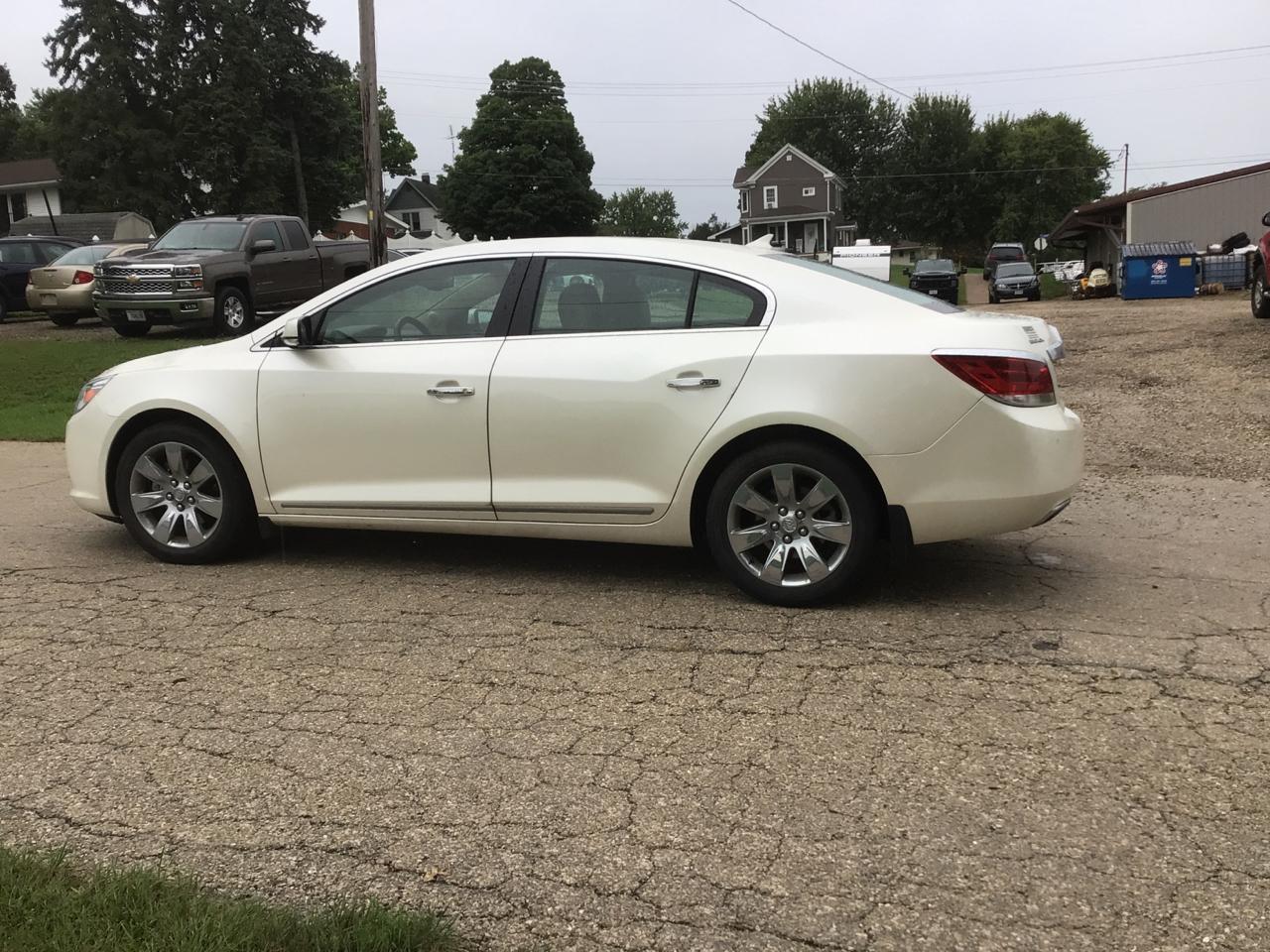 Buick LaCrosse Premium Package 3, w/Leather 2013