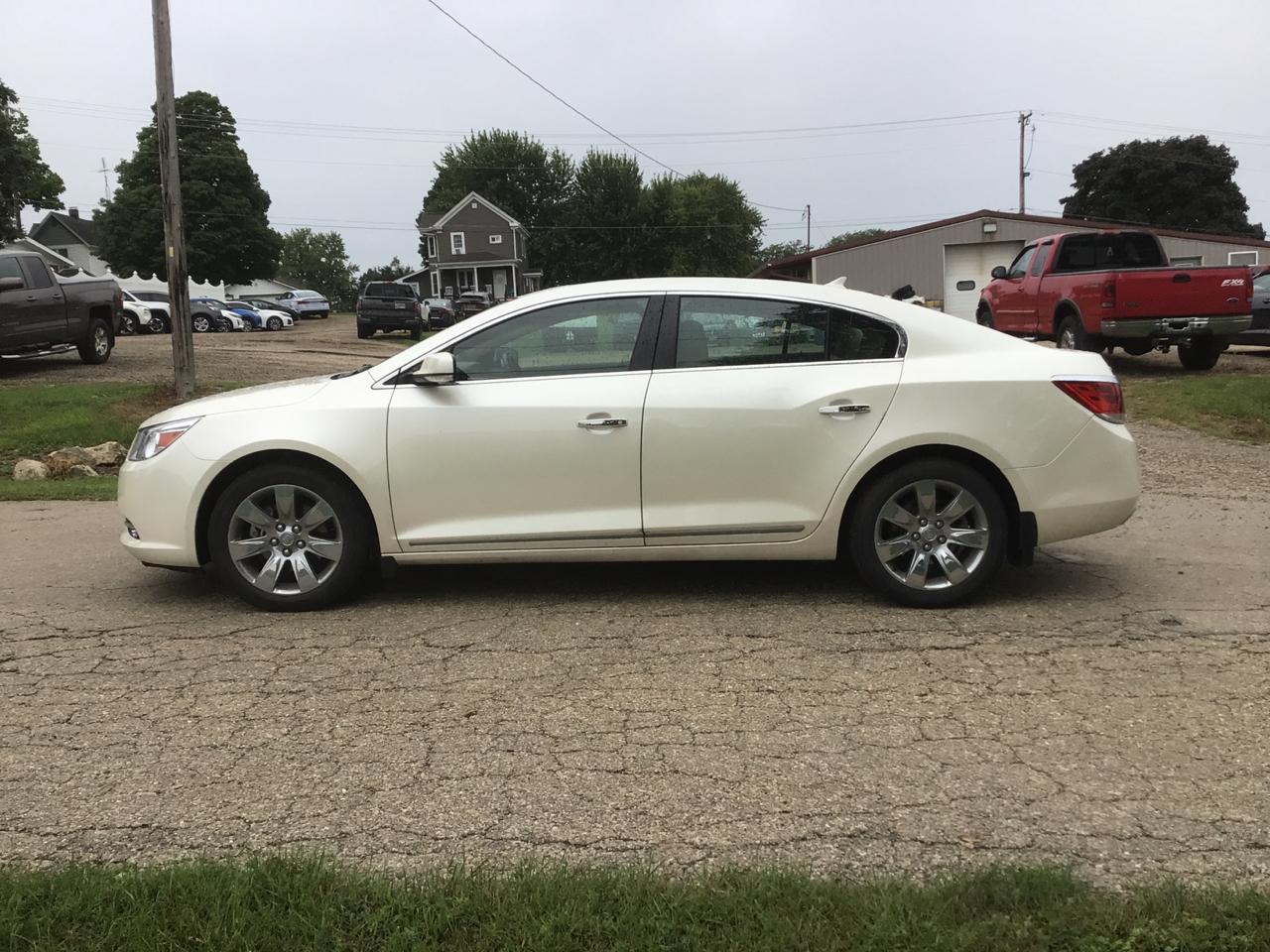 Buick LaCrosse Premium Package 3, w/Leather 2013