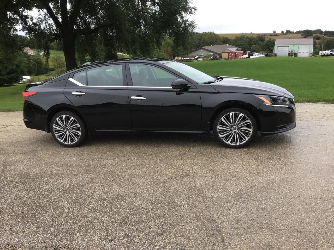 Nissan Altima 2.5 SL AWD 2023