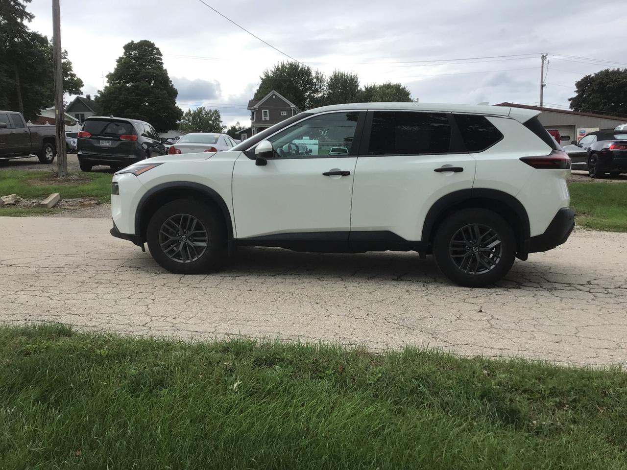 Nissan Rogue S 2021