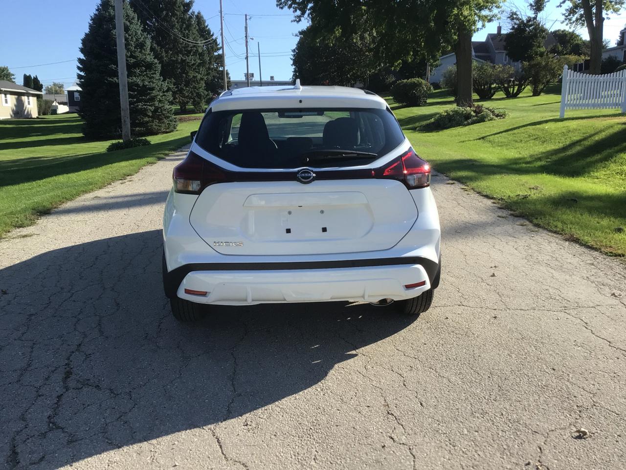 Nissan Kicks S 2025