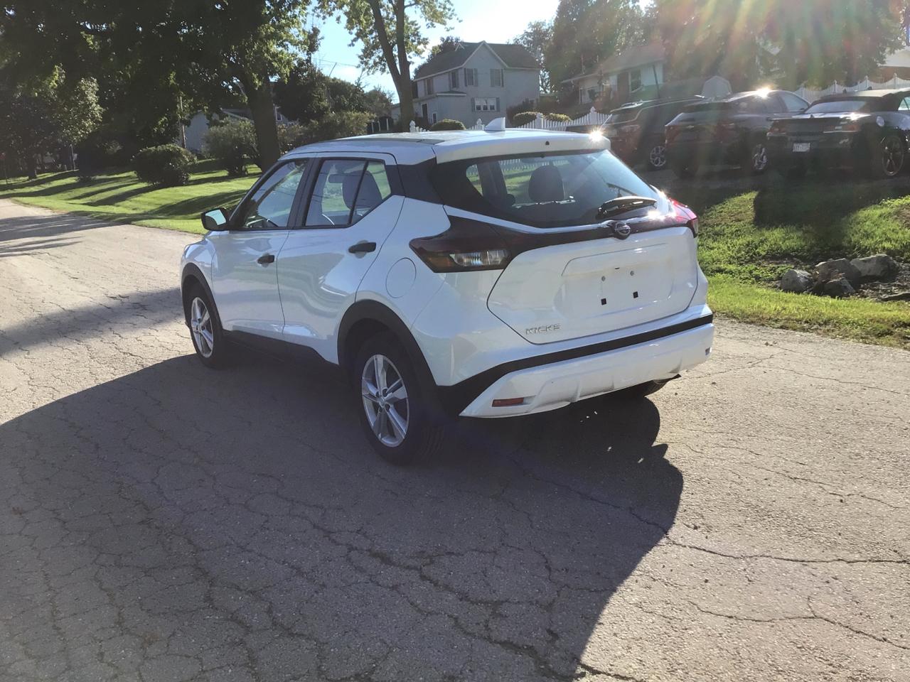 Nissan Kicks S 2025