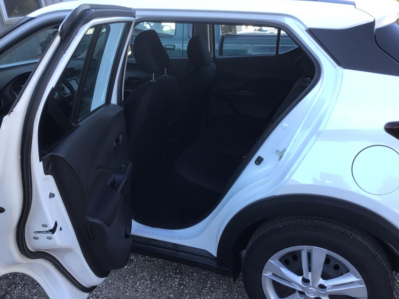 Nissan Kicks S 2025