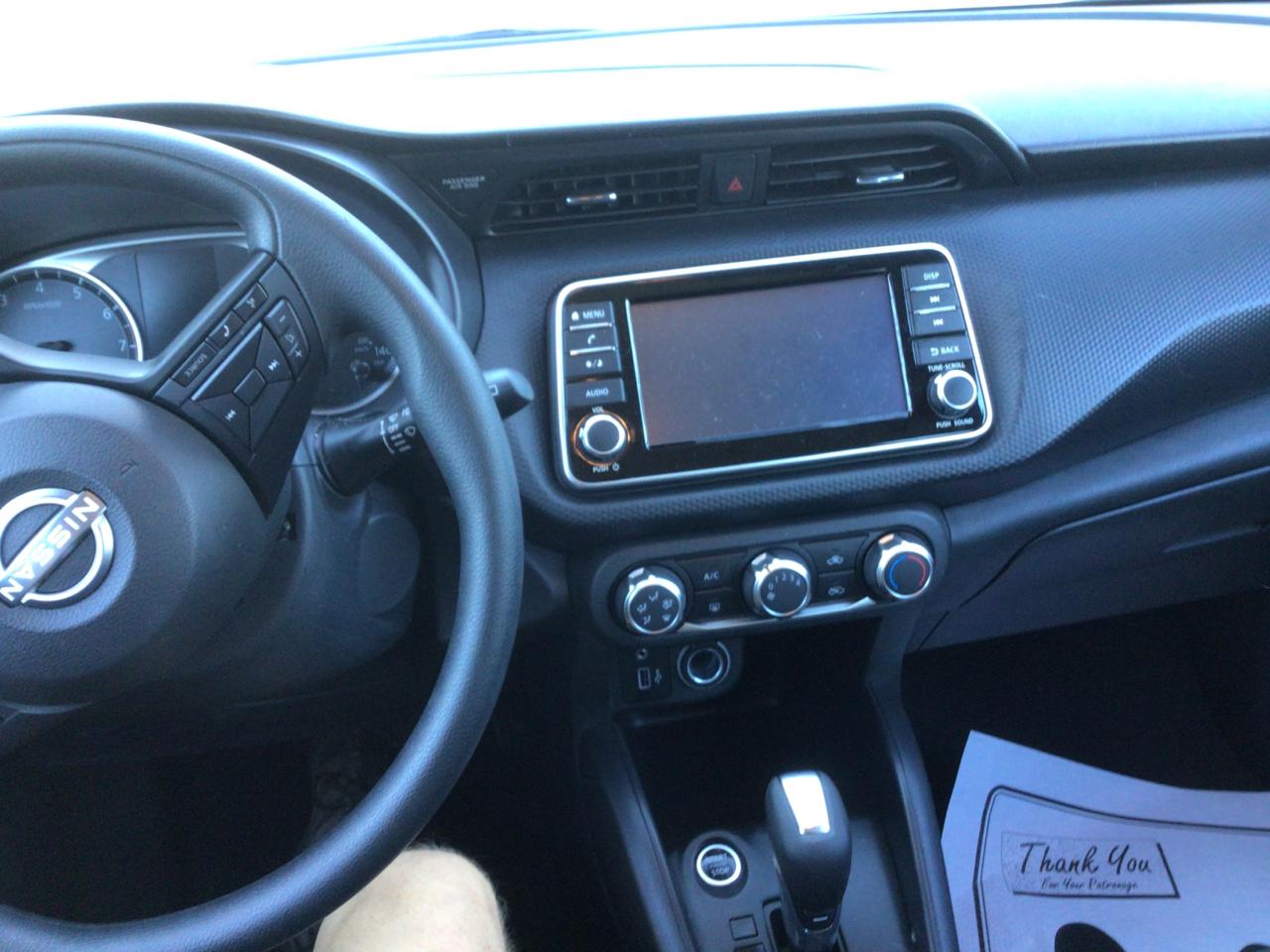 Nissan Kicks S 2025