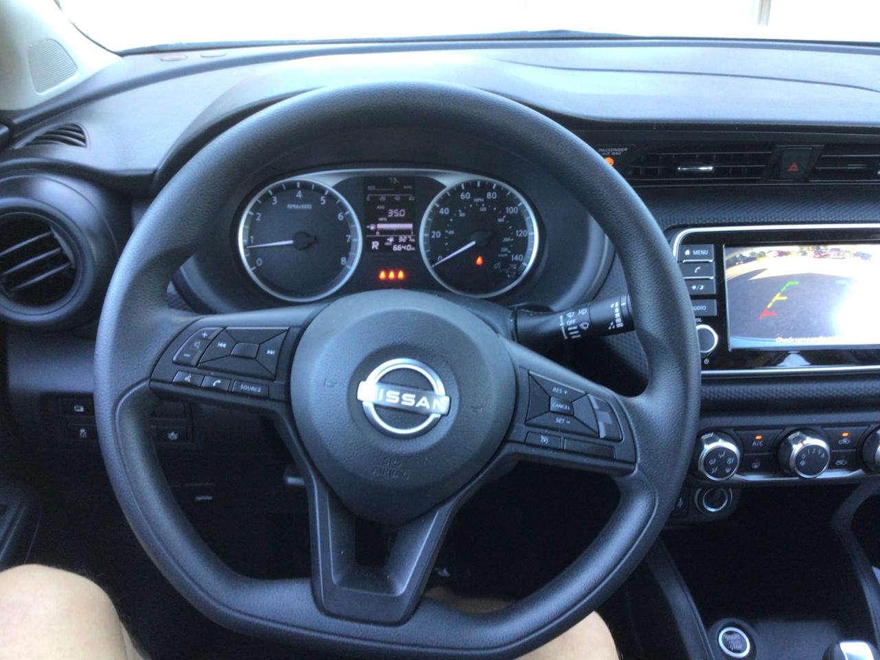 Nissan Kicks S 2025