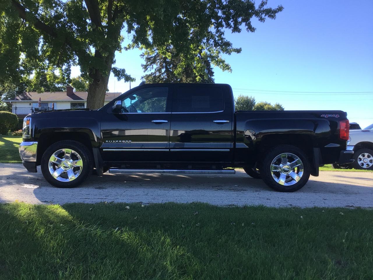 Chevrolet Silverado 1500 LTZ Crew Cab 4WD 2017
