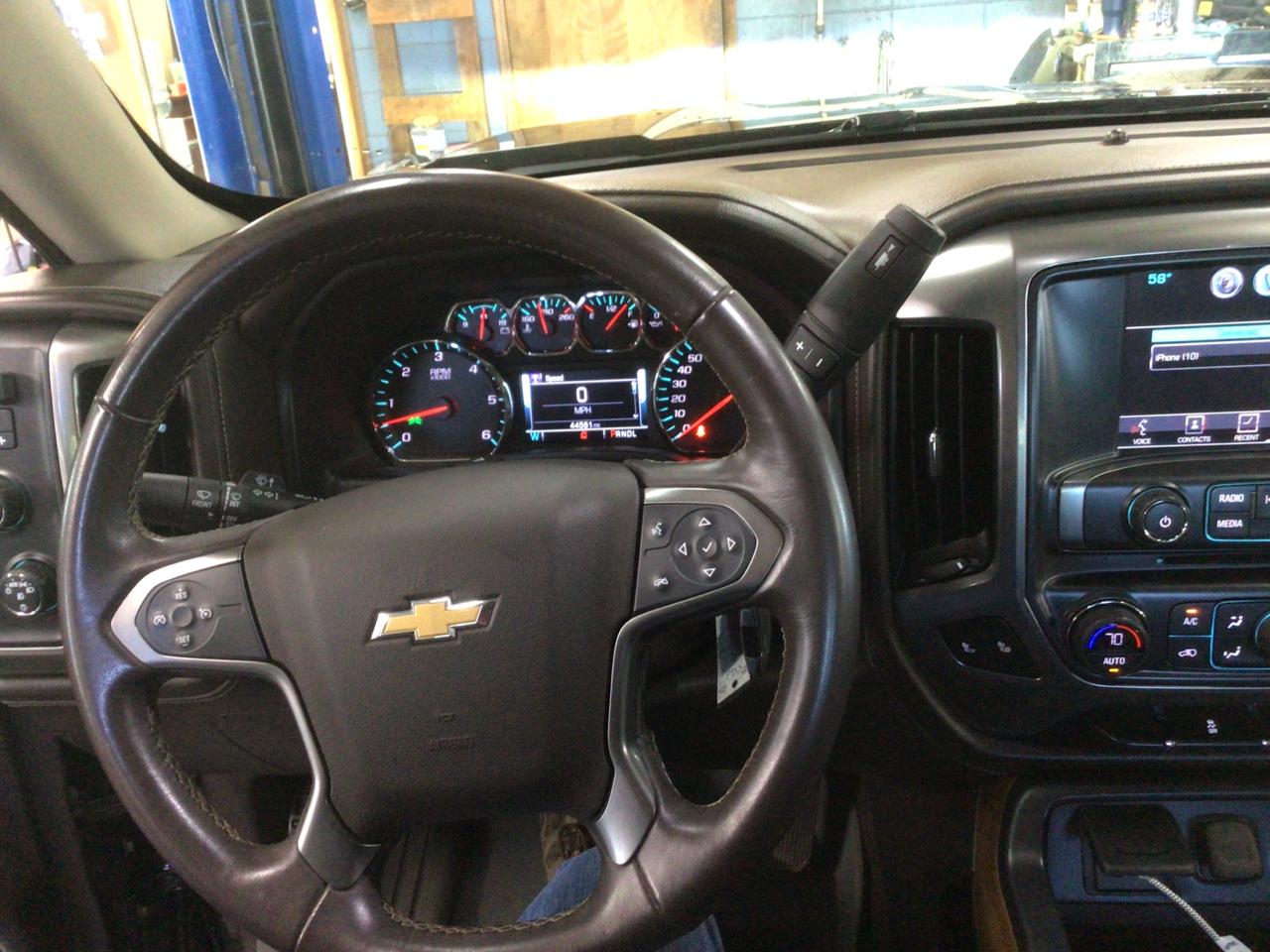 Chevrolet Silverado 1500 LTZ Crew Cab 4WD 2017