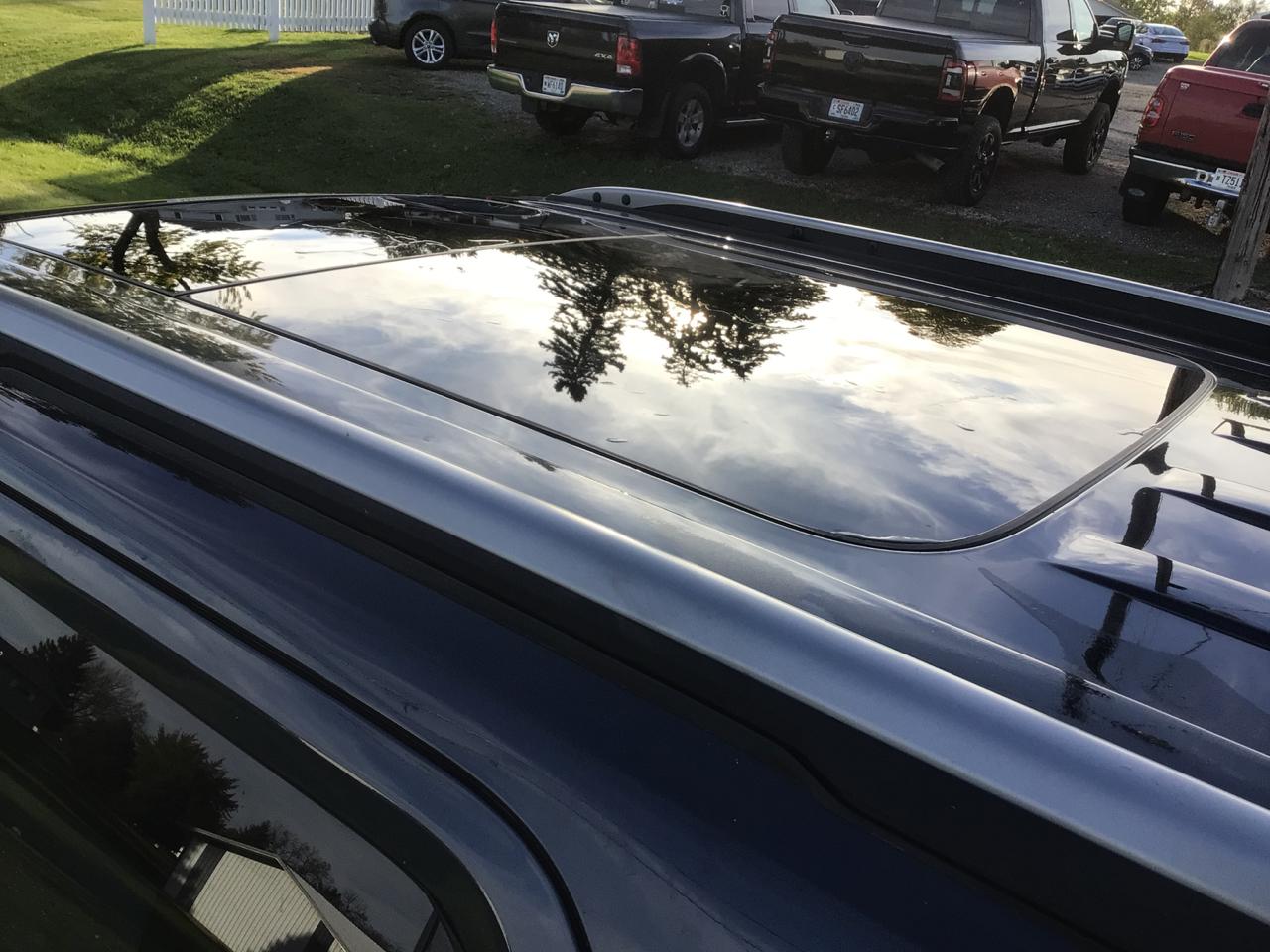 Ford Explorer XLT 4WD 2017