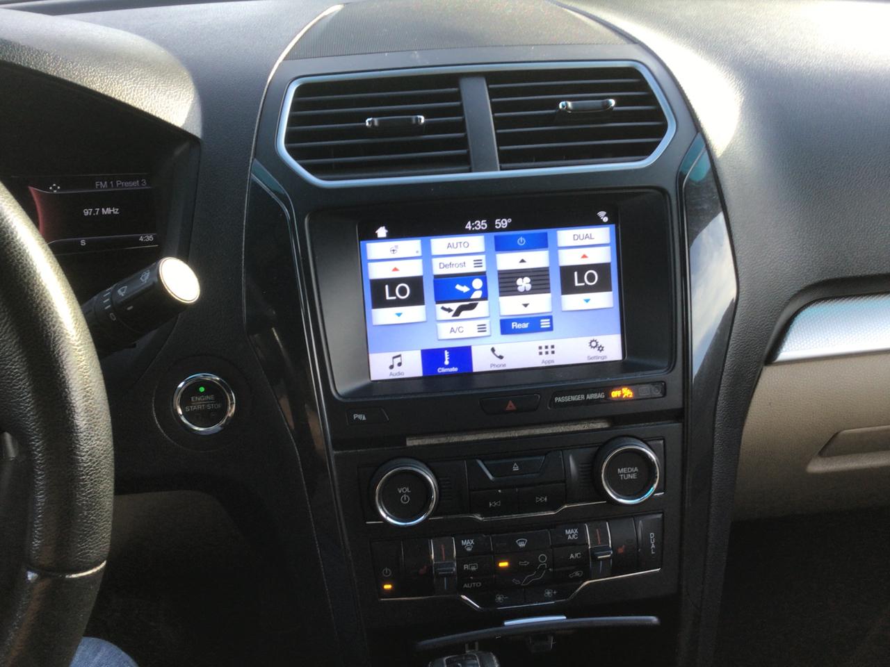 Ford Explorer XLT 4WD 2017